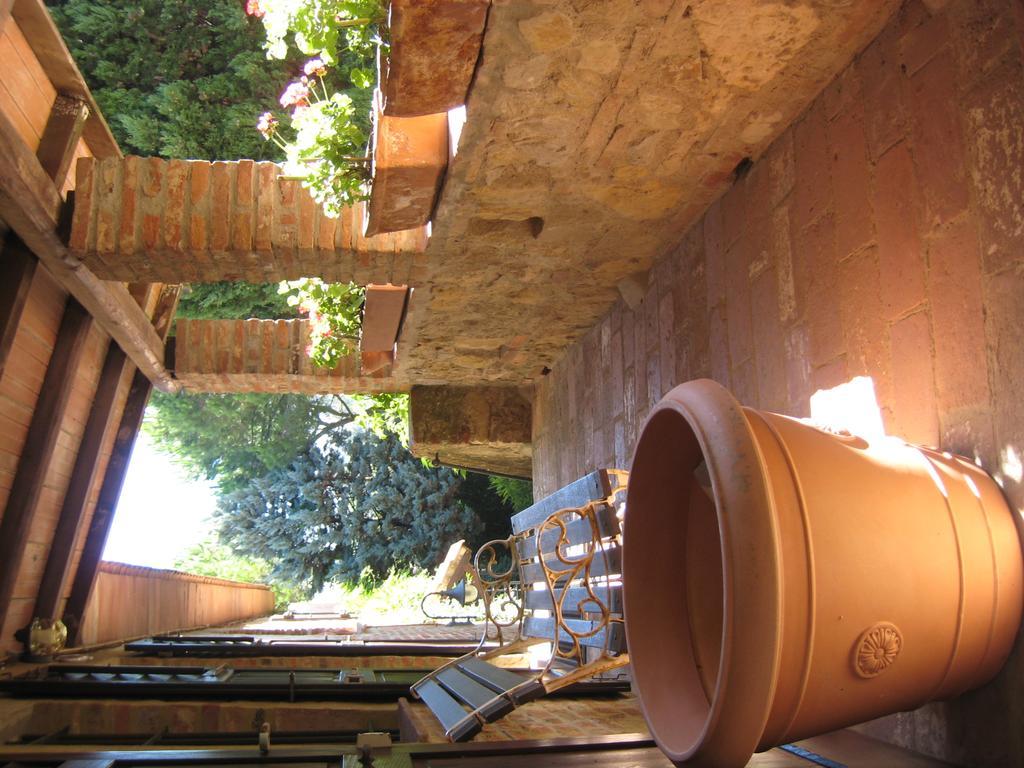 Casa Terra Rossa Fauglia Quarto foto