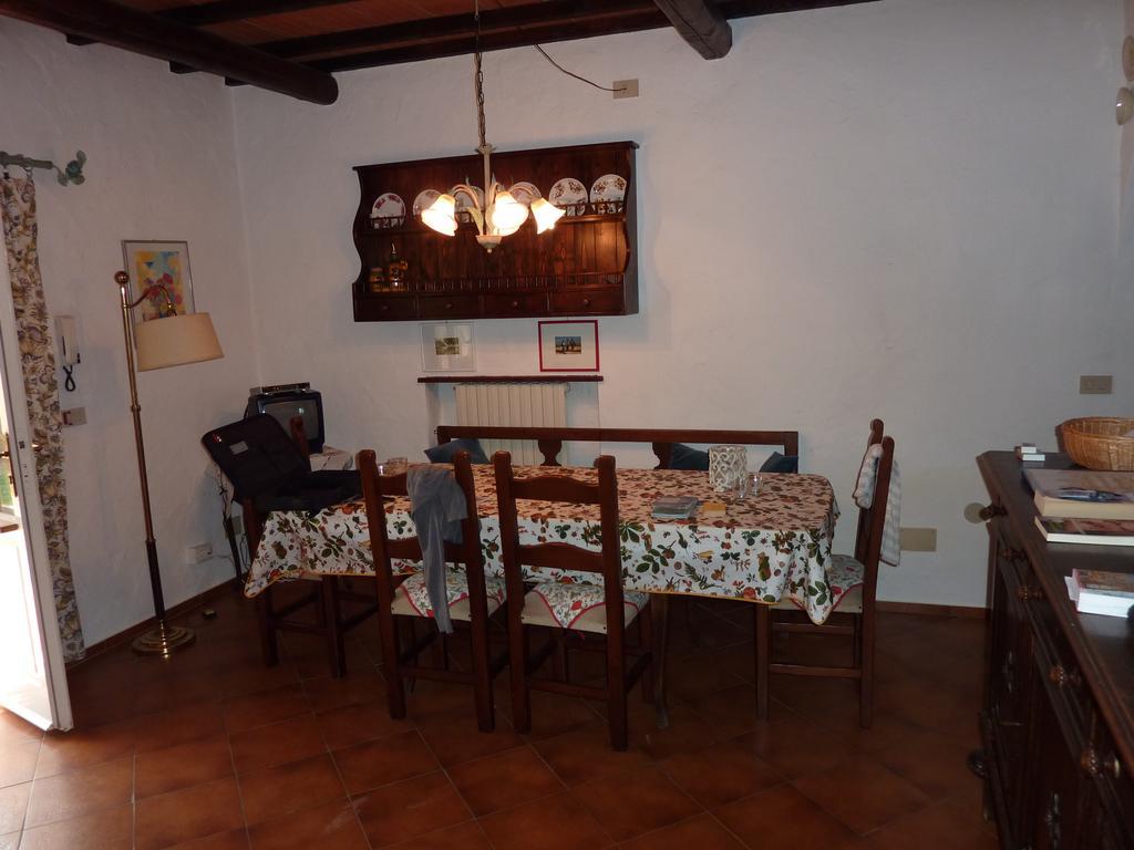 Casa Terra Rossa Fauglia Quarto foto