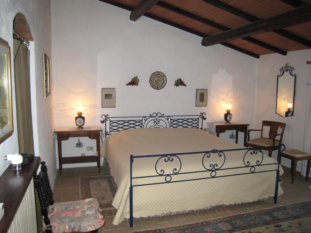 Casa Terra Rossa Fauglia Quarto foto