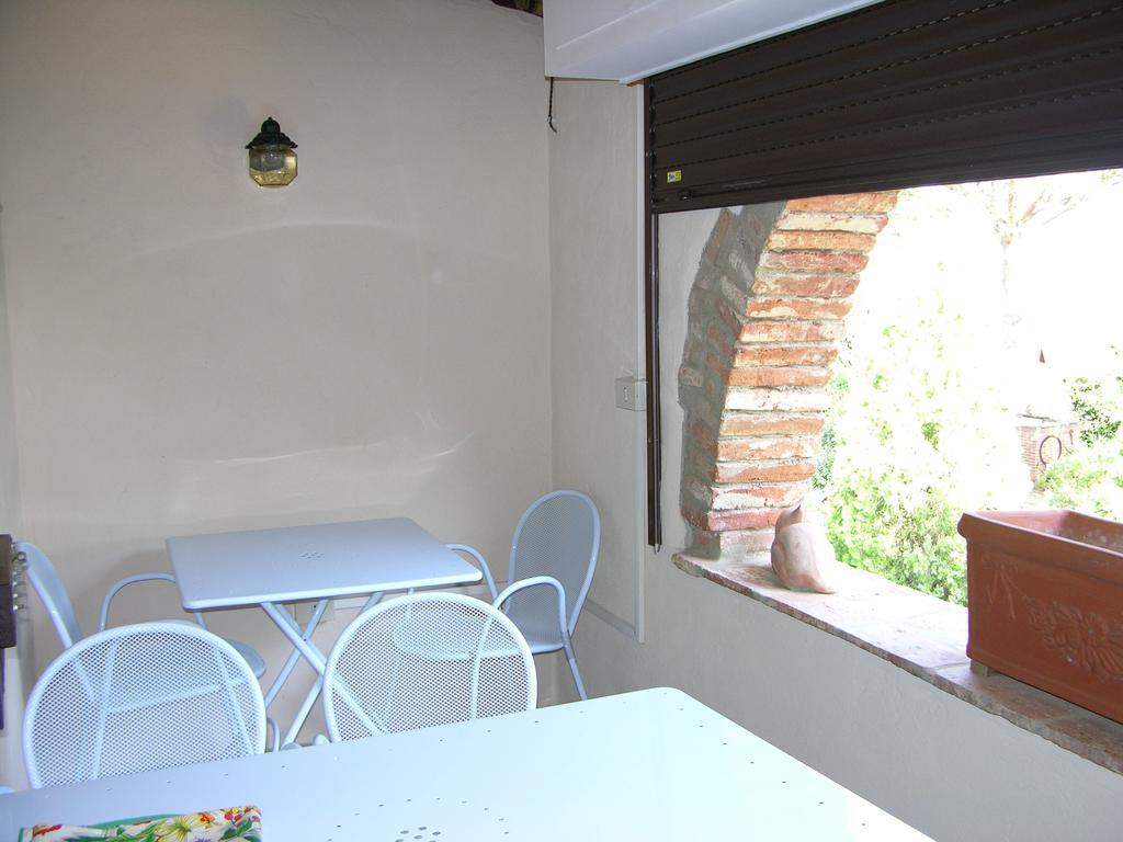 Casa Terra Rossa Fauglia Quarto foto